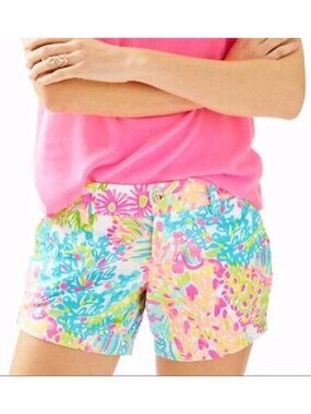 Lilly Pulitzer The Jayne Short Multi Lover Coral Color Pattern 14 NWOT